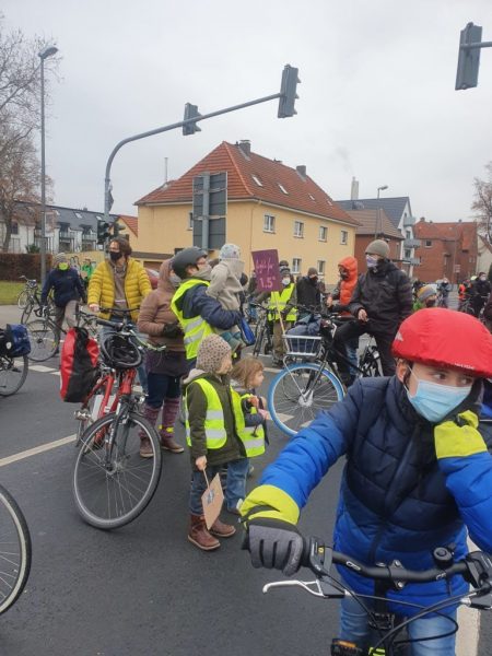 Fahrraddemo-fürs-Klima-scaled-e1607869962305
